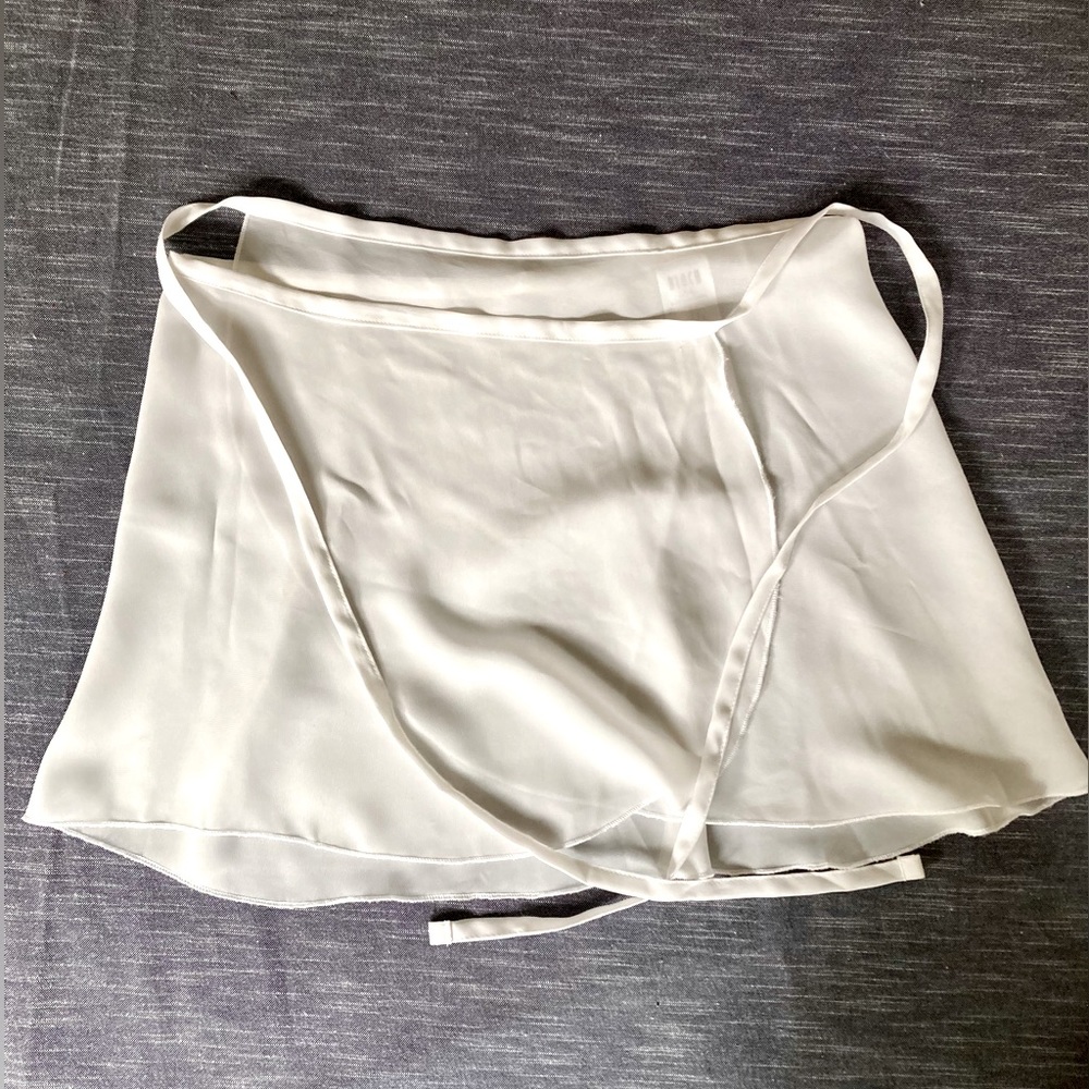Bloch chiffon wrap skirt size Medium